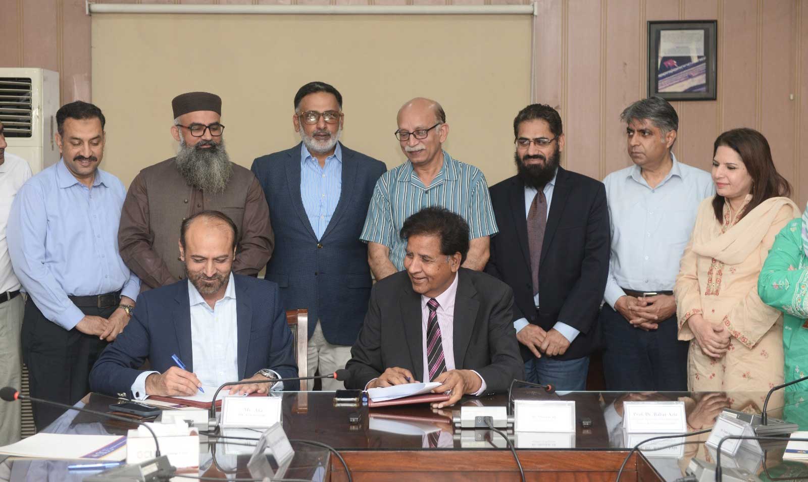 GCU, PITB sign MoU for implementation of E-Filing and Office Automation System